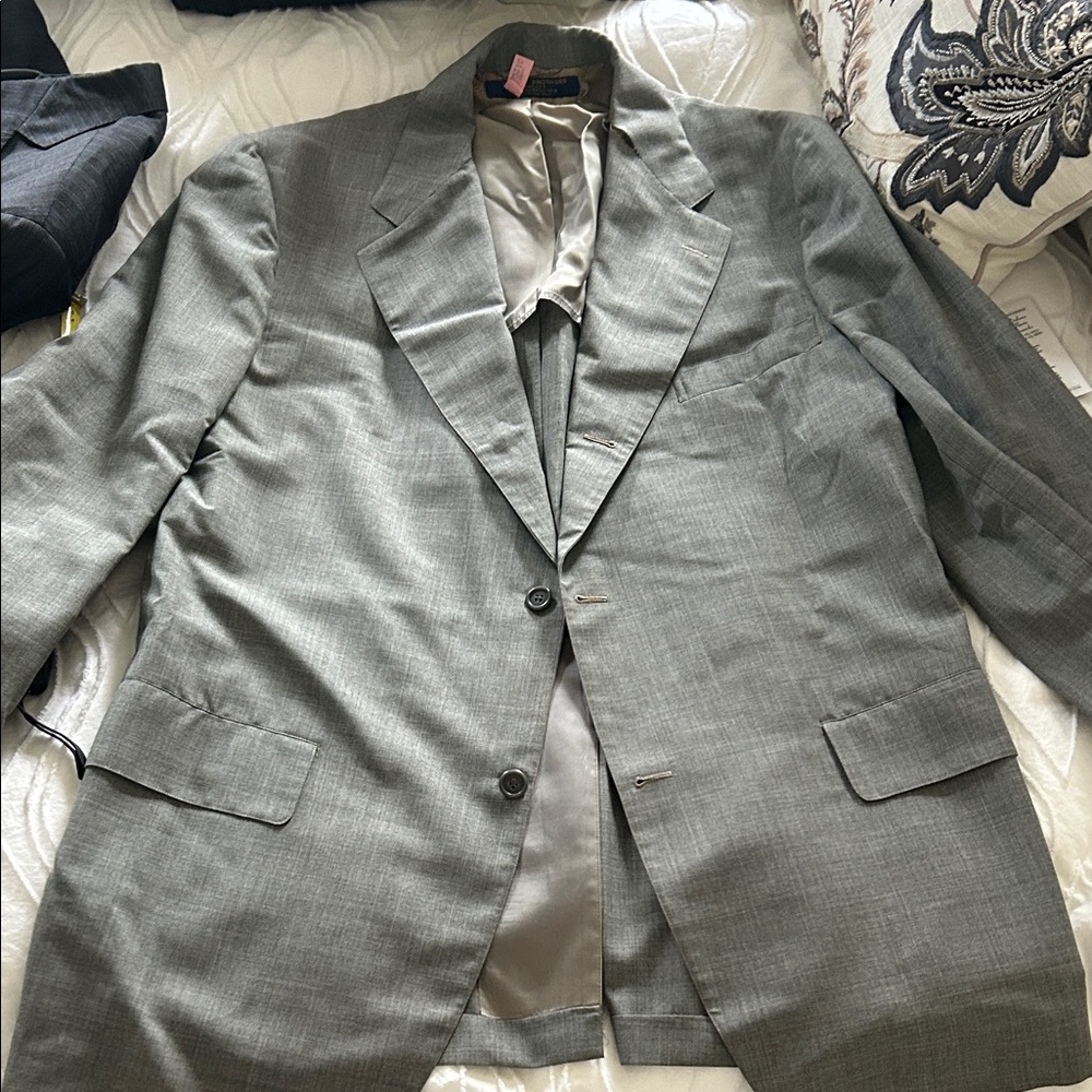 Men's Gray Brooks Brothers Suit